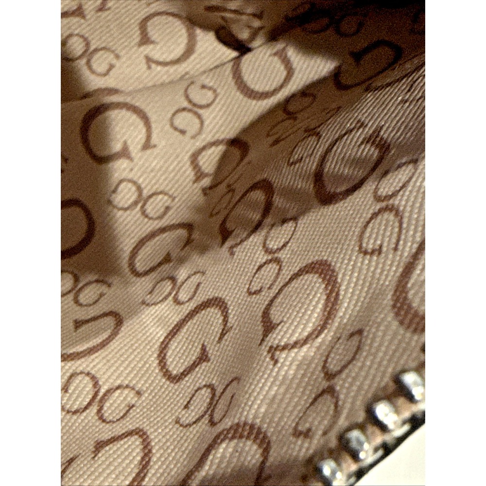 GUESS Floral Pattern Chain Pouch Long Wallet - Picture 15 of 16